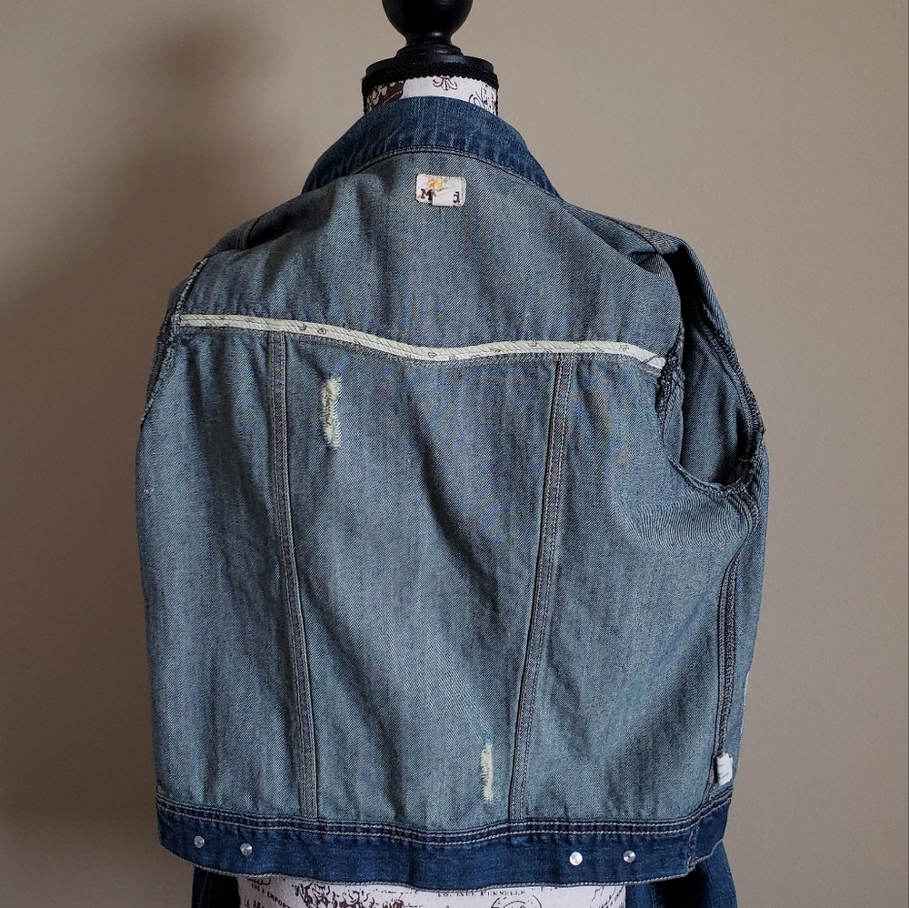EUC Mudd medium wash denim jacket - Picture 4 of 5